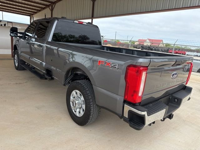 Used 2024 Ford F350 XLT w/ FX4 Off-Road Package AWD/4WD image 6