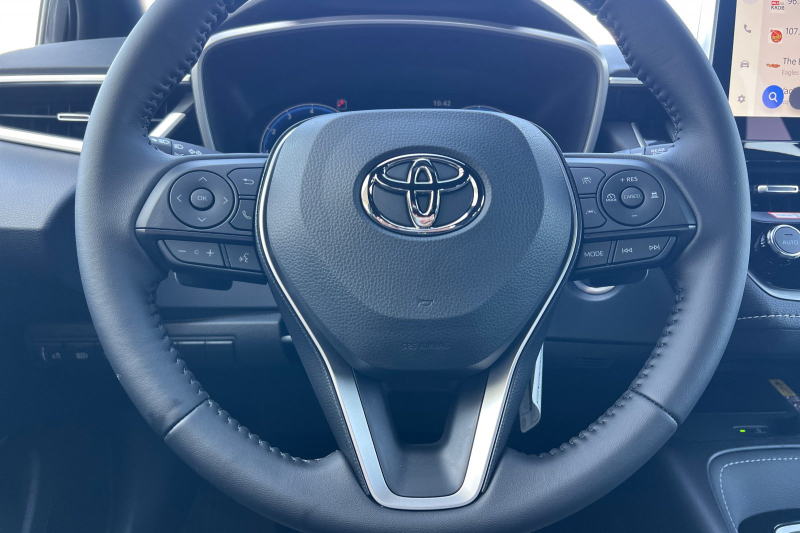 Certified 2027 Toyota Corolla SE w/ SE Premium Package FWD image 23