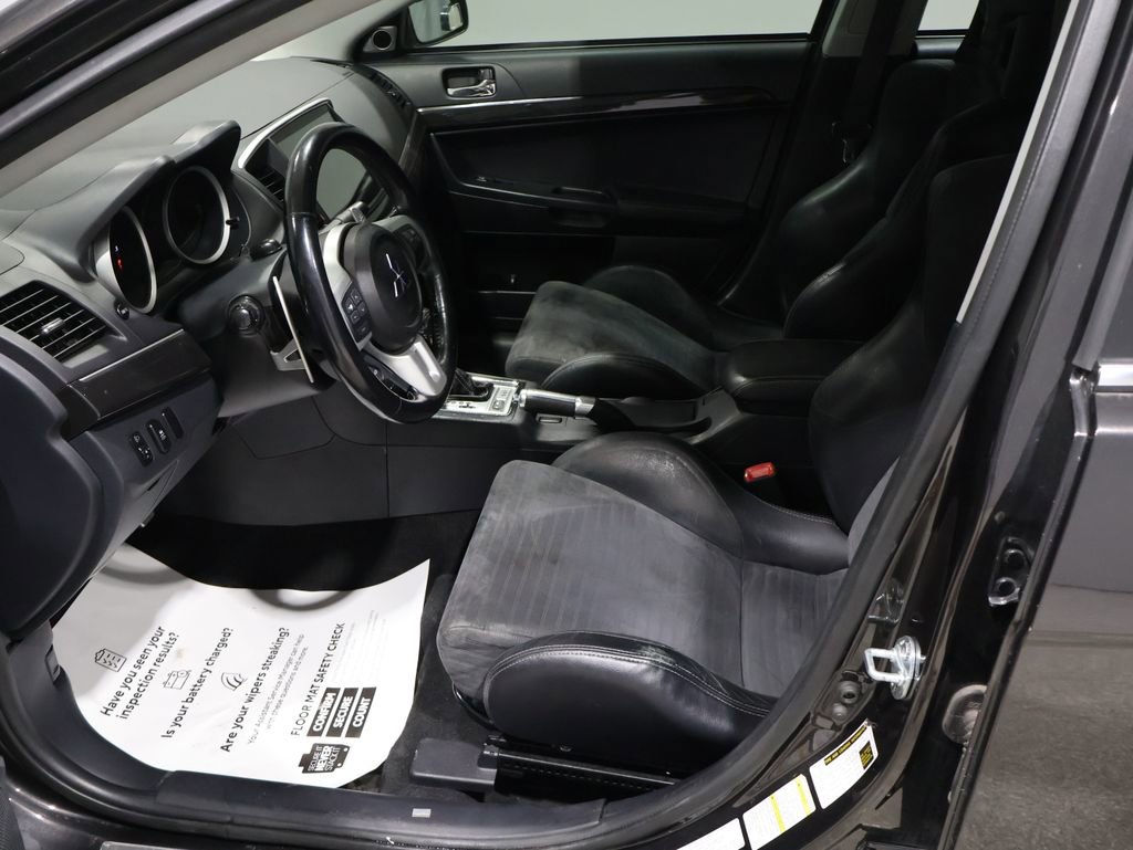 Used 2011 Mitsubishi Lancer Evolution MR image 10
