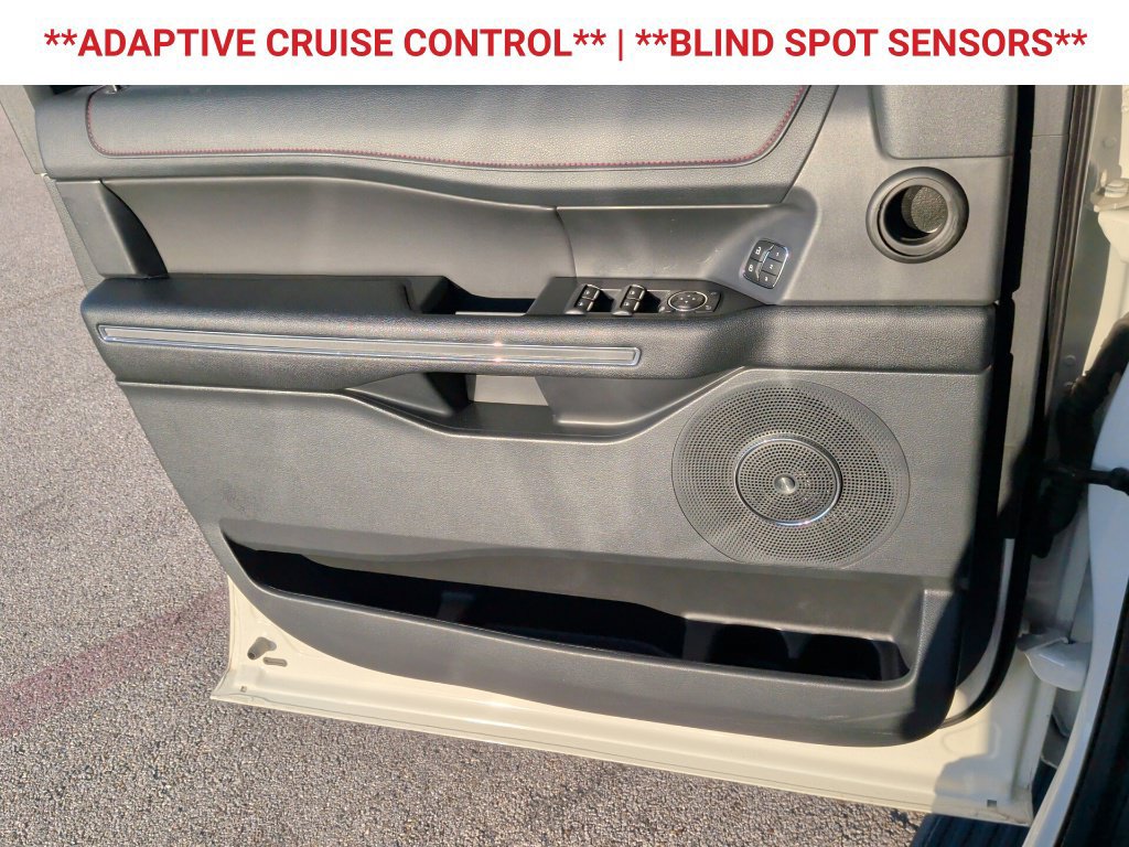 Used 2022 Ford Expedition Max Limited AWD/4WD image 11
