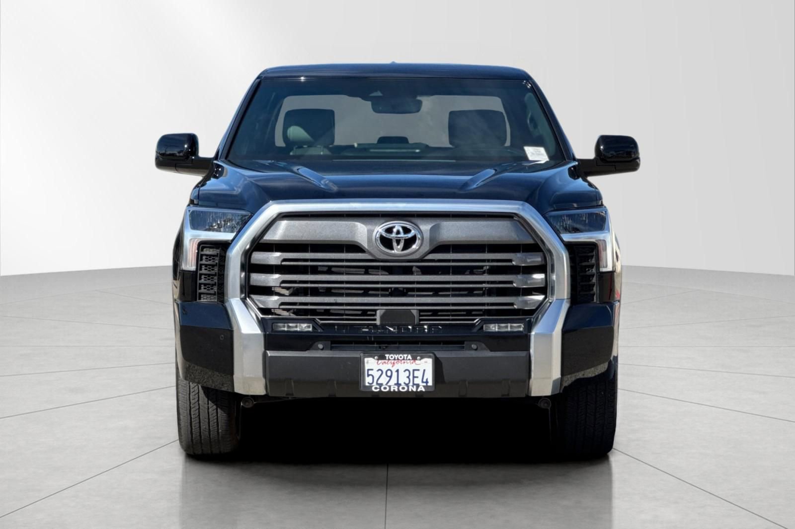 Used 2025 Toyota Tundra Limited image 9