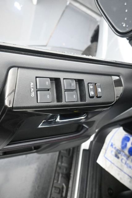 Used 2024 Toyota 4Runner TRD Off-Road image 11