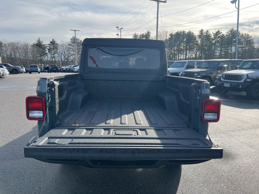 New 2026 Jeep Gladiator Sport image 15