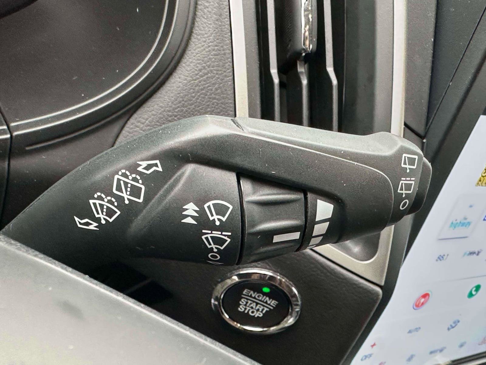 Certified 2022 Ford Edge SEL w/ Convenience Package image 25