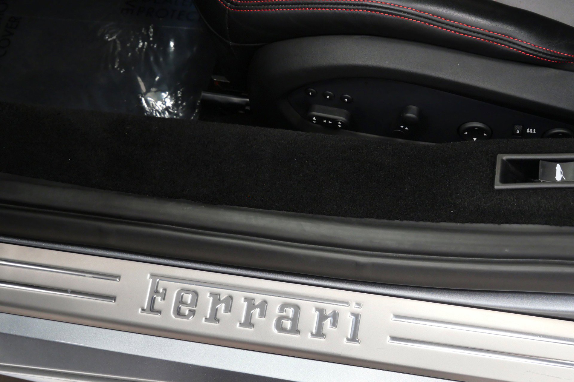 Used 2018 Ferrari 488 GTB image 28