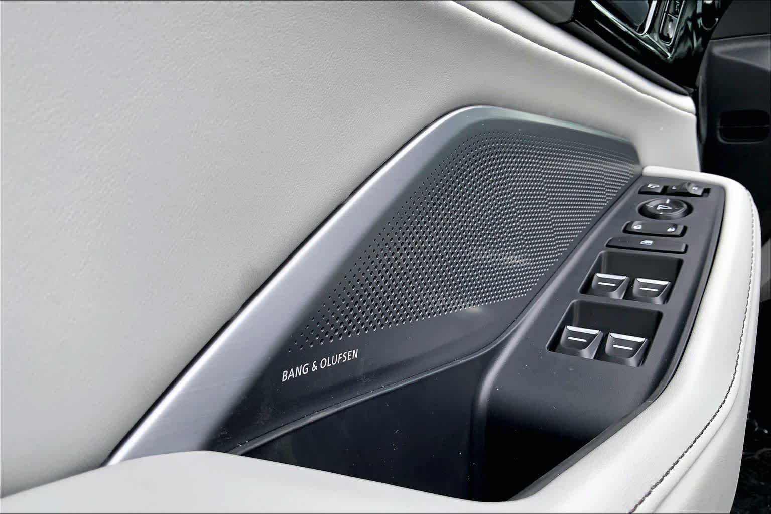 New 2026 Acura MDX w/ Technology Package FWD image 19