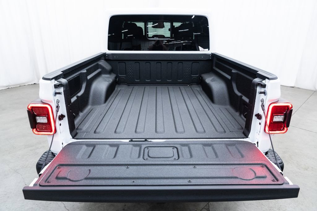 New 2026 Jeep Gladiator Rubicon image 8