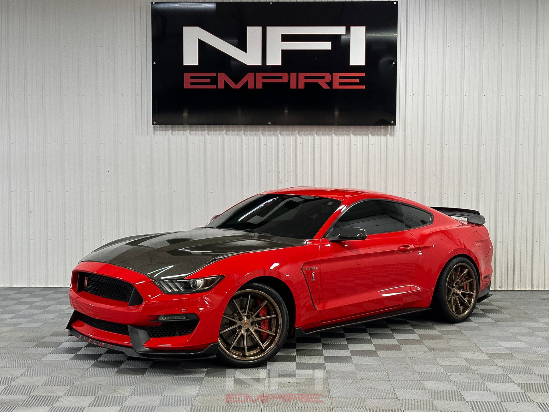 Used 2016 Ford Mustang Shelby GT350 w/ Track Package RWD image 1