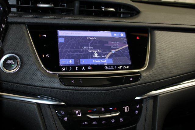 Certified 2023 Cadillac XT5 Premium Luxury w/ LPO, Floor Liner Package image 15