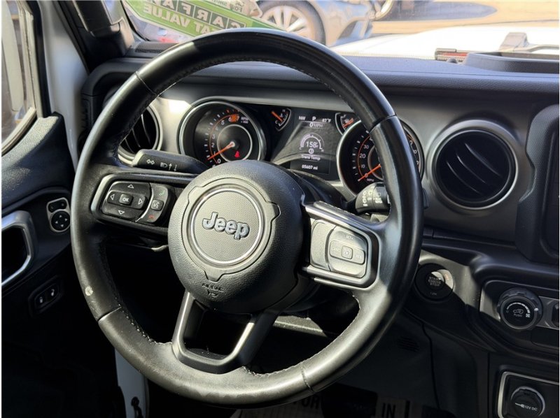 Used 2020 Jeep Wrangler Sport AWD/4WD image 32