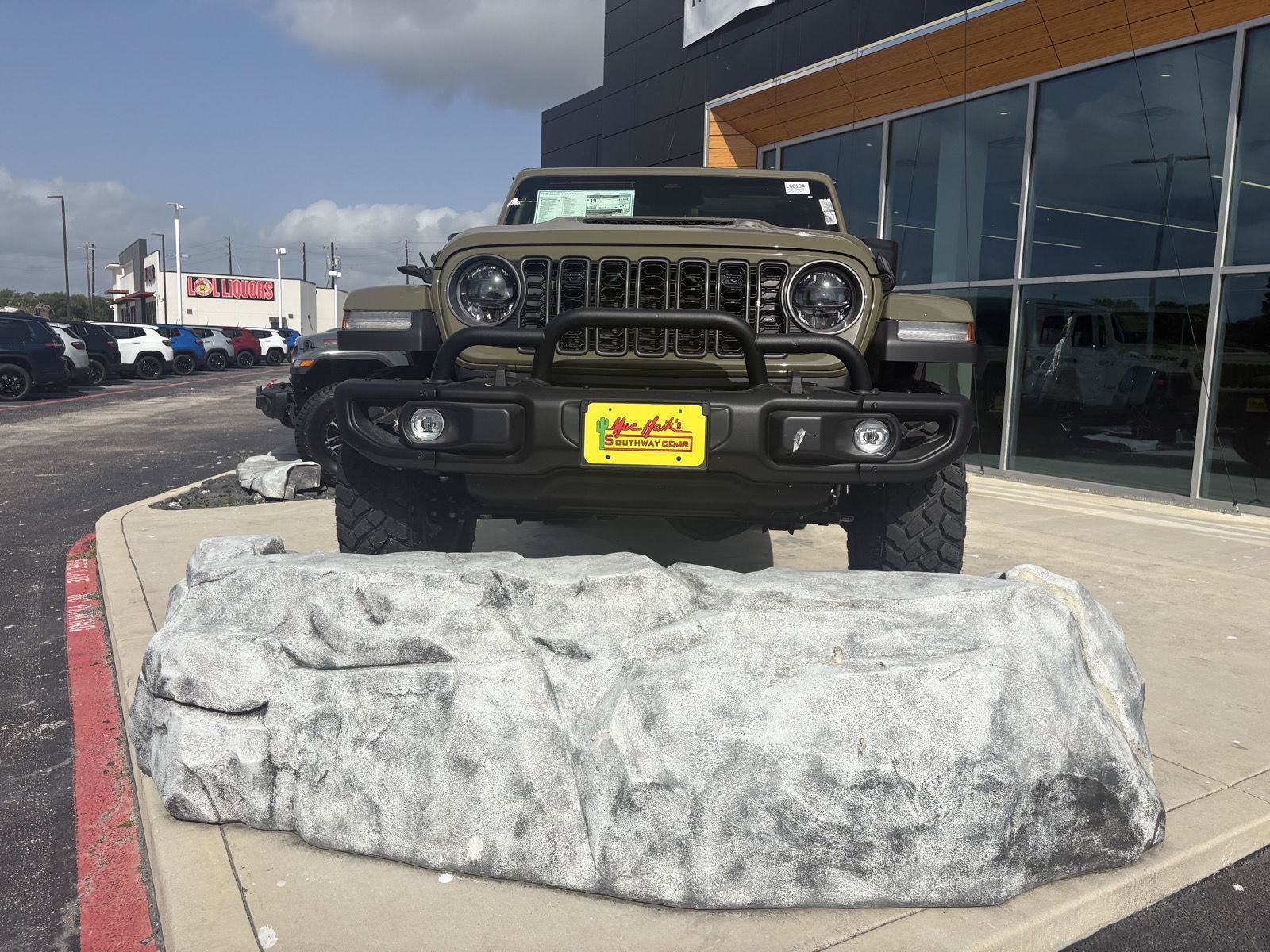 New 2026 Jeep Gladiator Willys AWD/4WD image 6