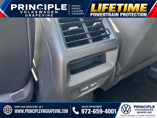 New 2026 Volkswagen Tiguan SE R-Line FWD image 24