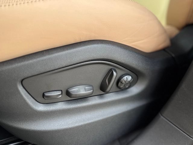 New 2026 Porsche Cayenne AWD/4WD image 16