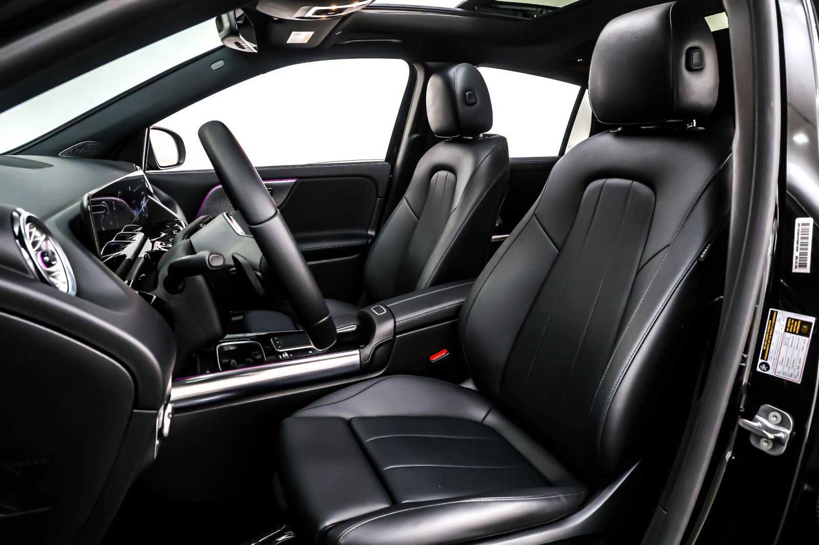 Used 2023 Mercedes-Benz GLA 250 image 18