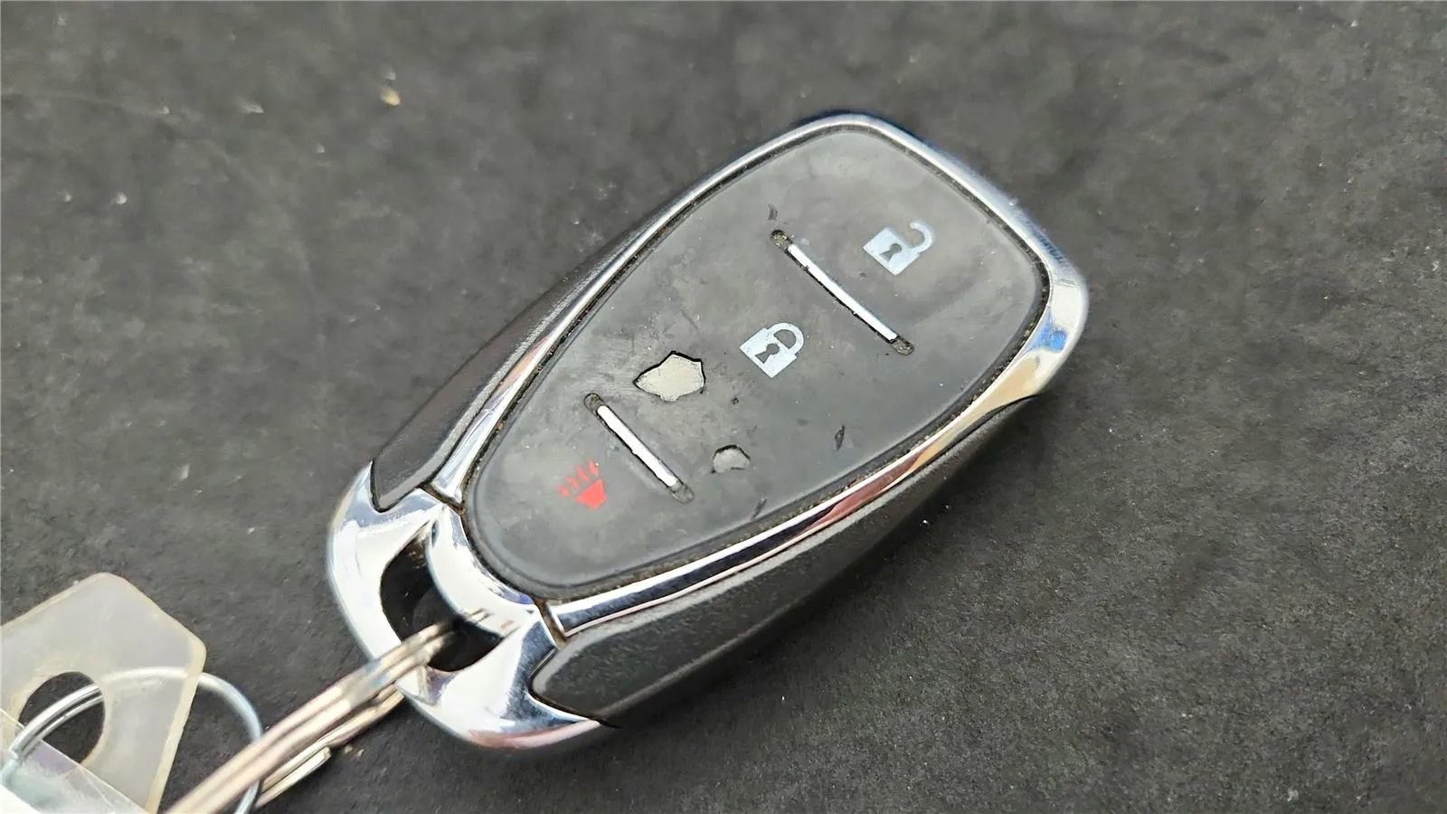 Used 2020 Chevrolet Equinox LS FWD image 37