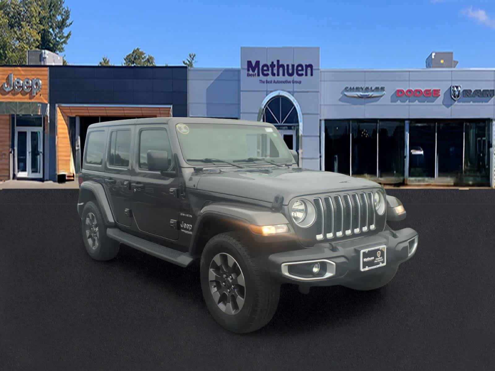 Used 2020 Jeep Wrangler Unlimited Sahara AWD/4WD image 1