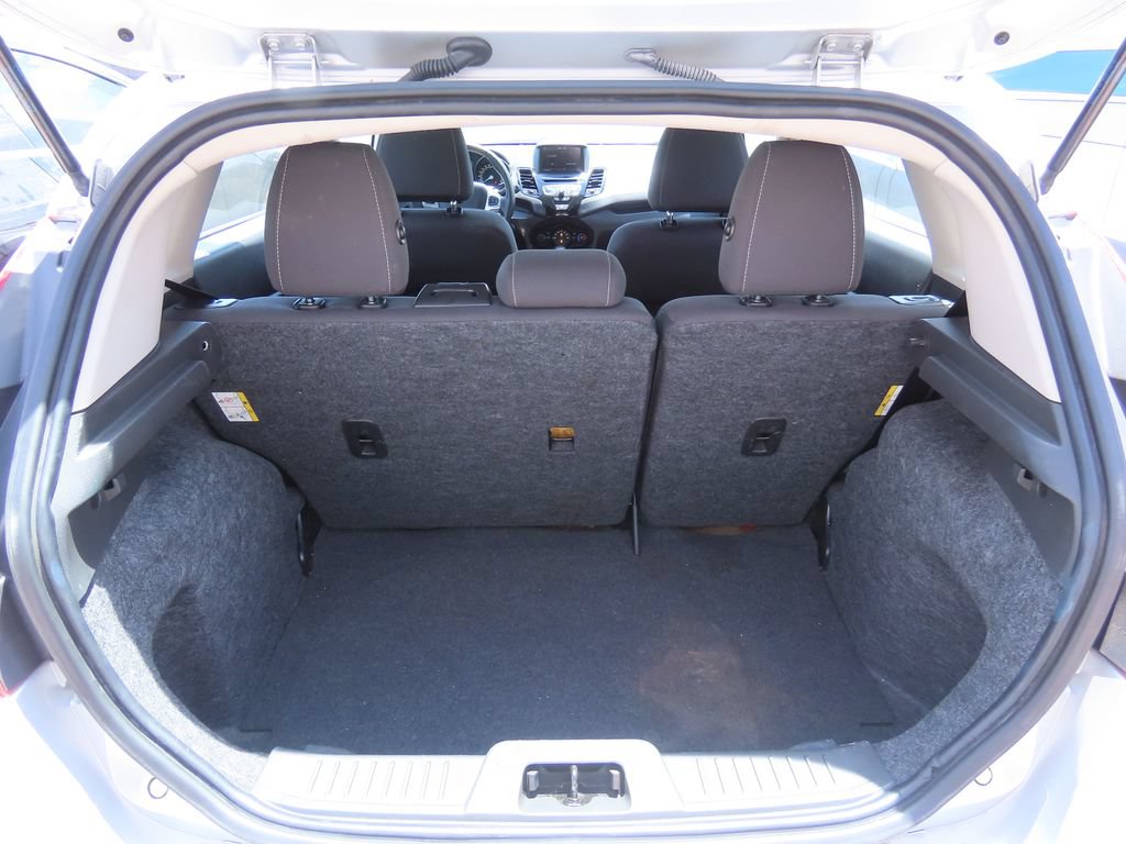 Used 2014 Ford Fiesta SE w/ Equipment Group 201A FWD image 12