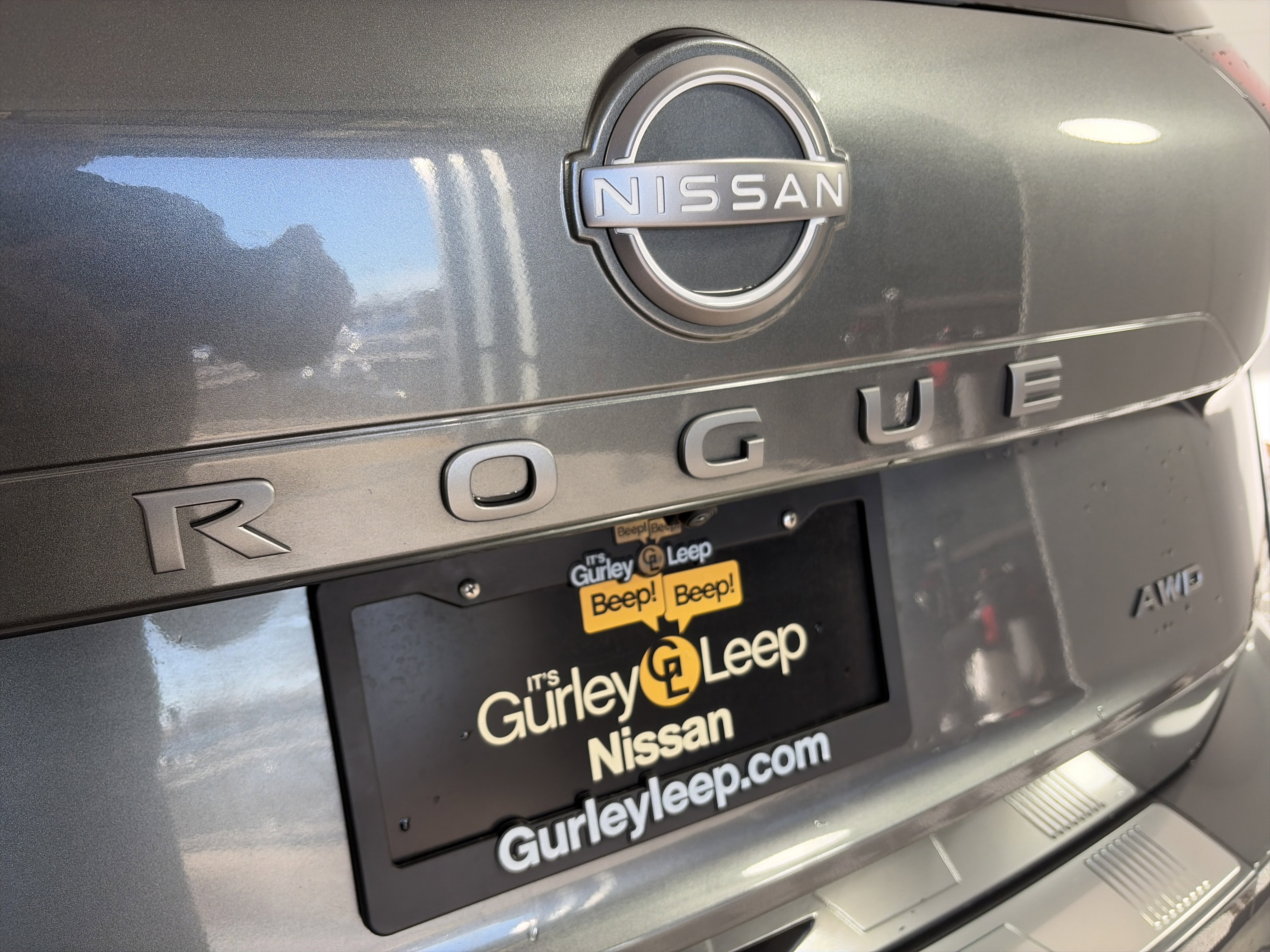 Certified 2025 Nissan Rogue SV image 16