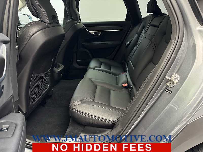 Used 2019 Volvo V90 T5 Cross Country w/ Protection Package Premier AWD/4WD image 15