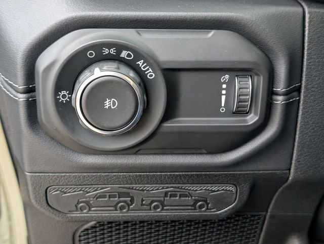 New 2026 Jeep Wrangler Unlimited Rubicon 392 image 13