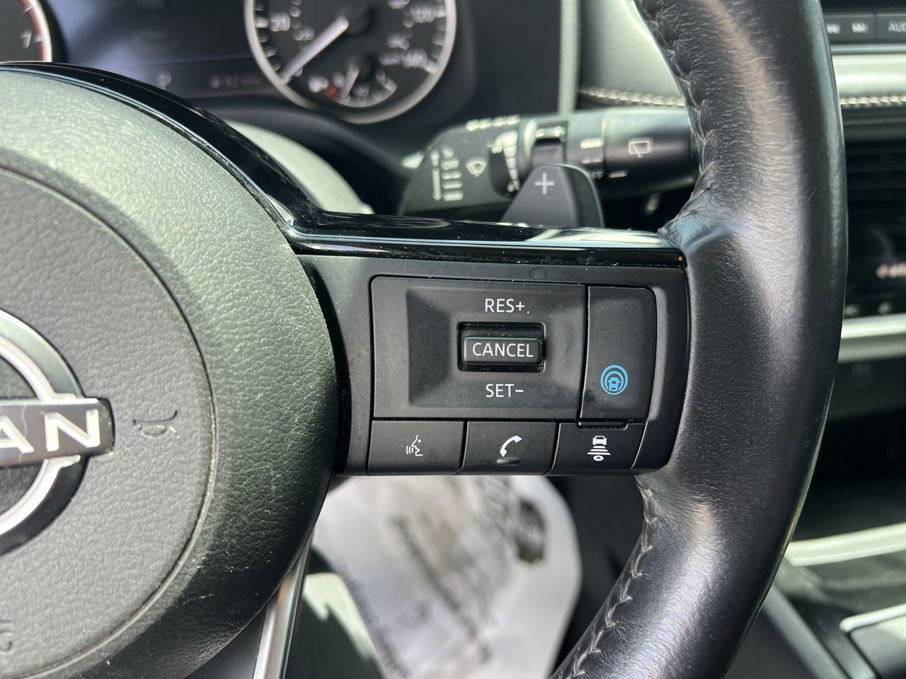 Used 2022 Nissan Rogue SV w/ SV Premium Package FWD image 20