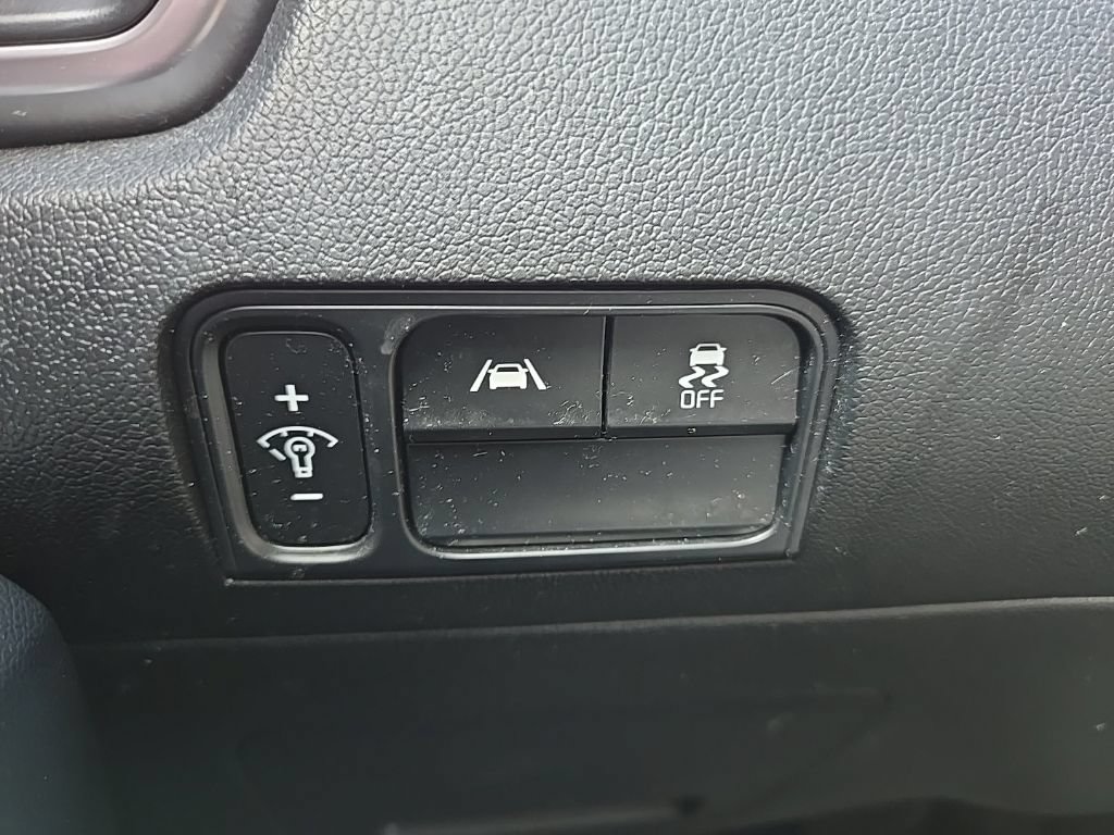 Used 2021 Kia Sorento S FWD image 17