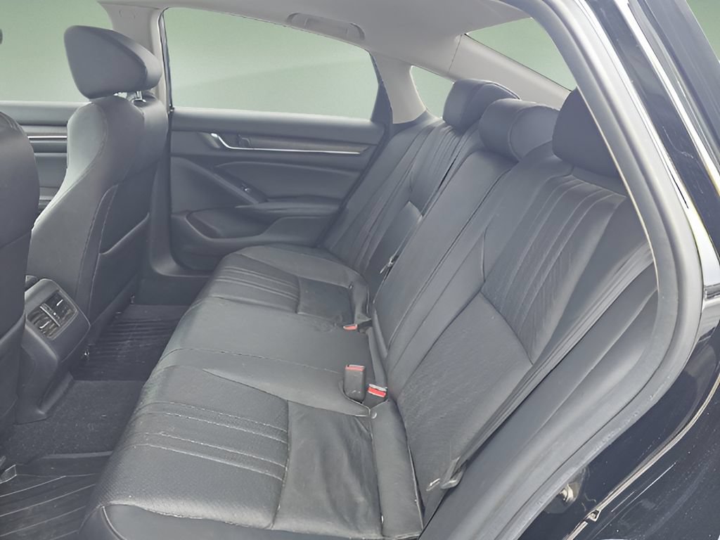 Used 2019 Honda Accord EX-L image 10