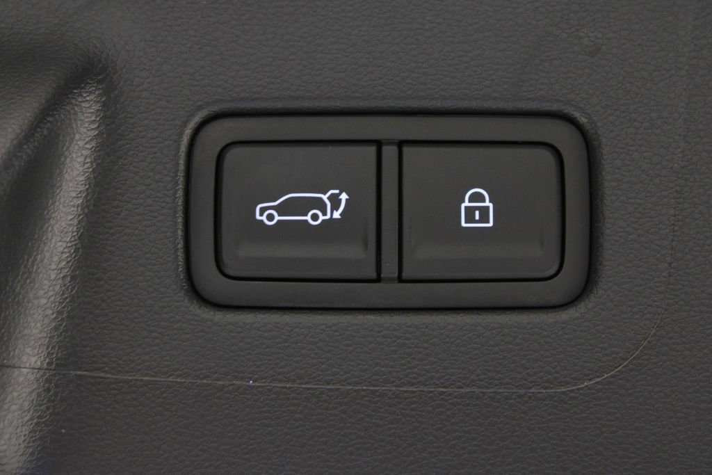 Certified 2026 Hyundai Santa Fe SEL FWD image 19
