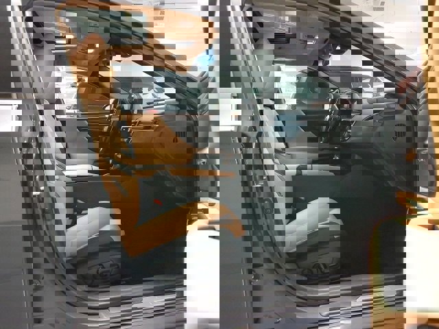 Certified 2023 Lexus ES 350 w/ Premium Package image 26