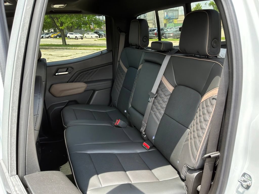 New 2026 GMC Canyon Denali AWD/4WD image 25