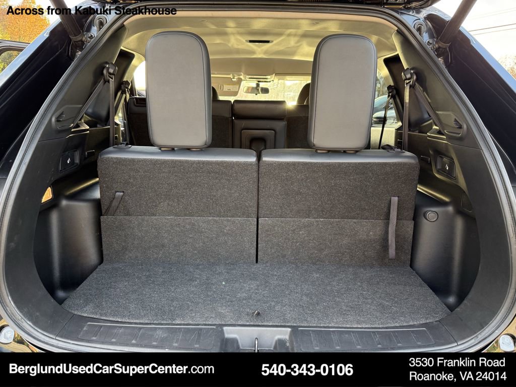 Used 2024 Mitsubishi Outlander SE image 14