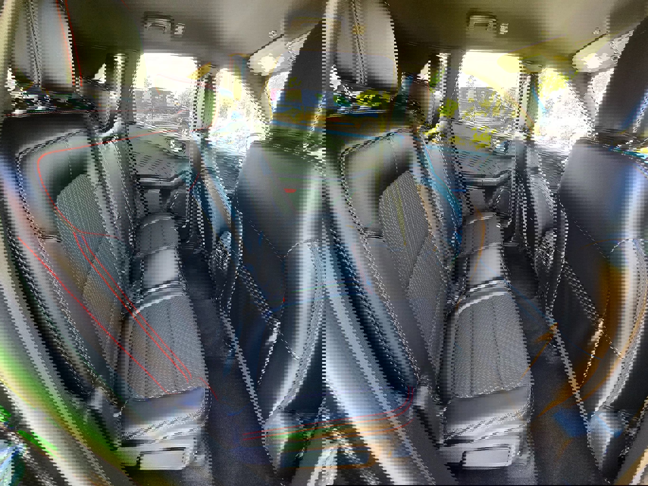 Used 2025 Ford Escape ST-Line image 29