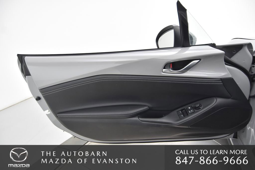 Certified 2024 MAZDA MX-5 Miata RF Grand Touring image 30