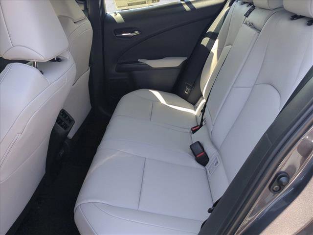 New 2026 Lexus UX 300h FWD image 15