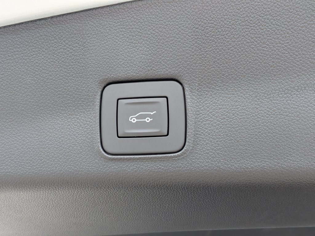 New 2026 Chevrolet TrailBlazer LT w/ Convenience Package FWD image 13