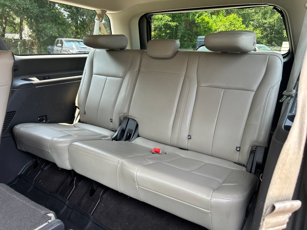 Certified 2019 Ford Expedition Max XLT w/ Equipment Group 202A RWD image 15