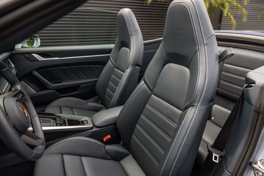 Certified 2022 Porsche 911 Turbo image 5