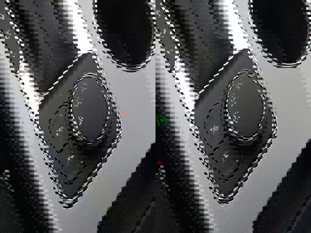 Certified 2024 Chevrolet Blazer LT w/ Convenience Package image 27