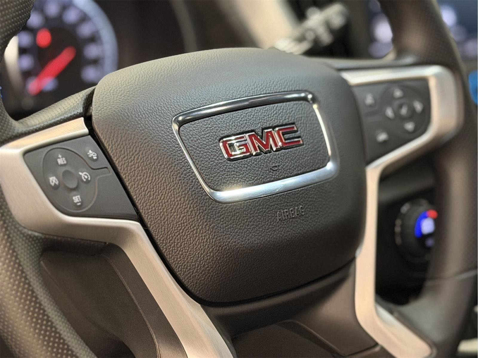 Certified 2024 GMC Terrain SLE w/ Driver Convenience Package image 20