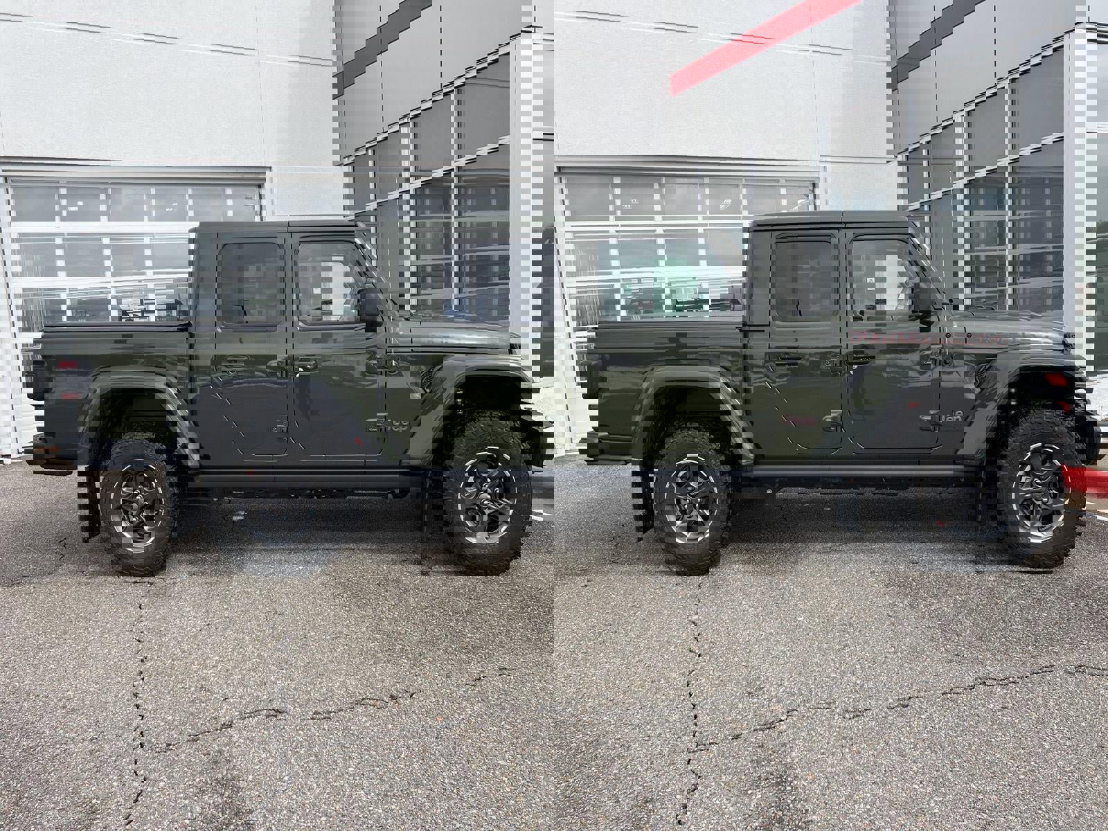 Used 2022 Jeep Gladiator Rubicon w/ LED Lighting Group image 25