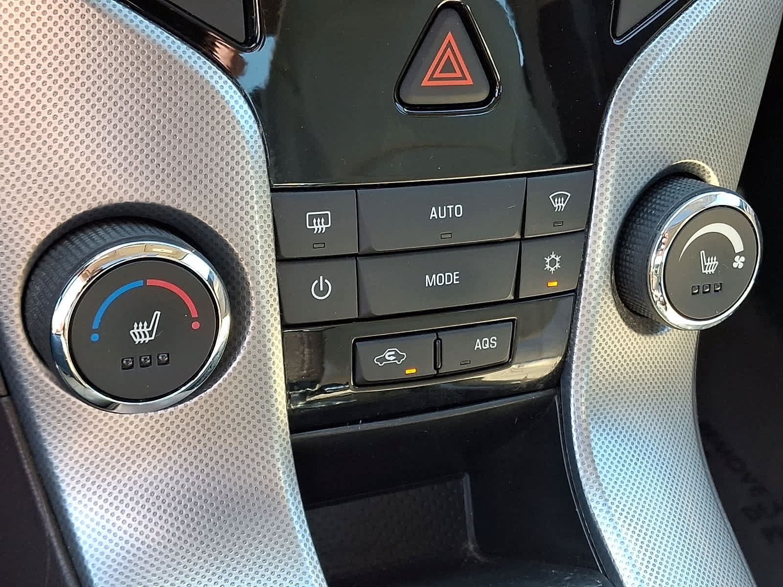 Used 2012 Chevrolet Cruze LTZ w/ RS Package FWD image 17