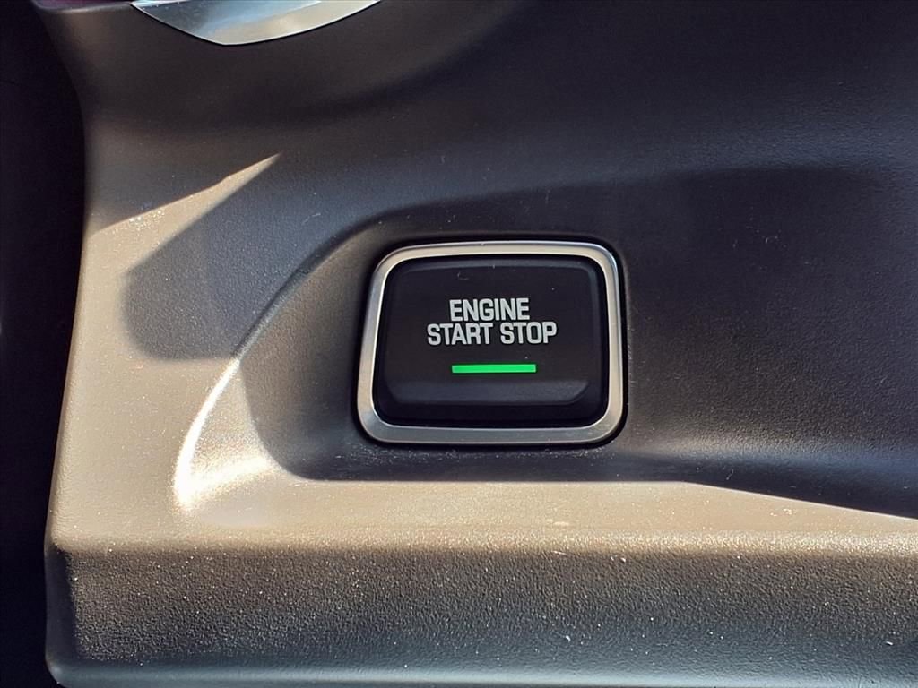 Used 2019 Chevrolet Camaro SS image 15