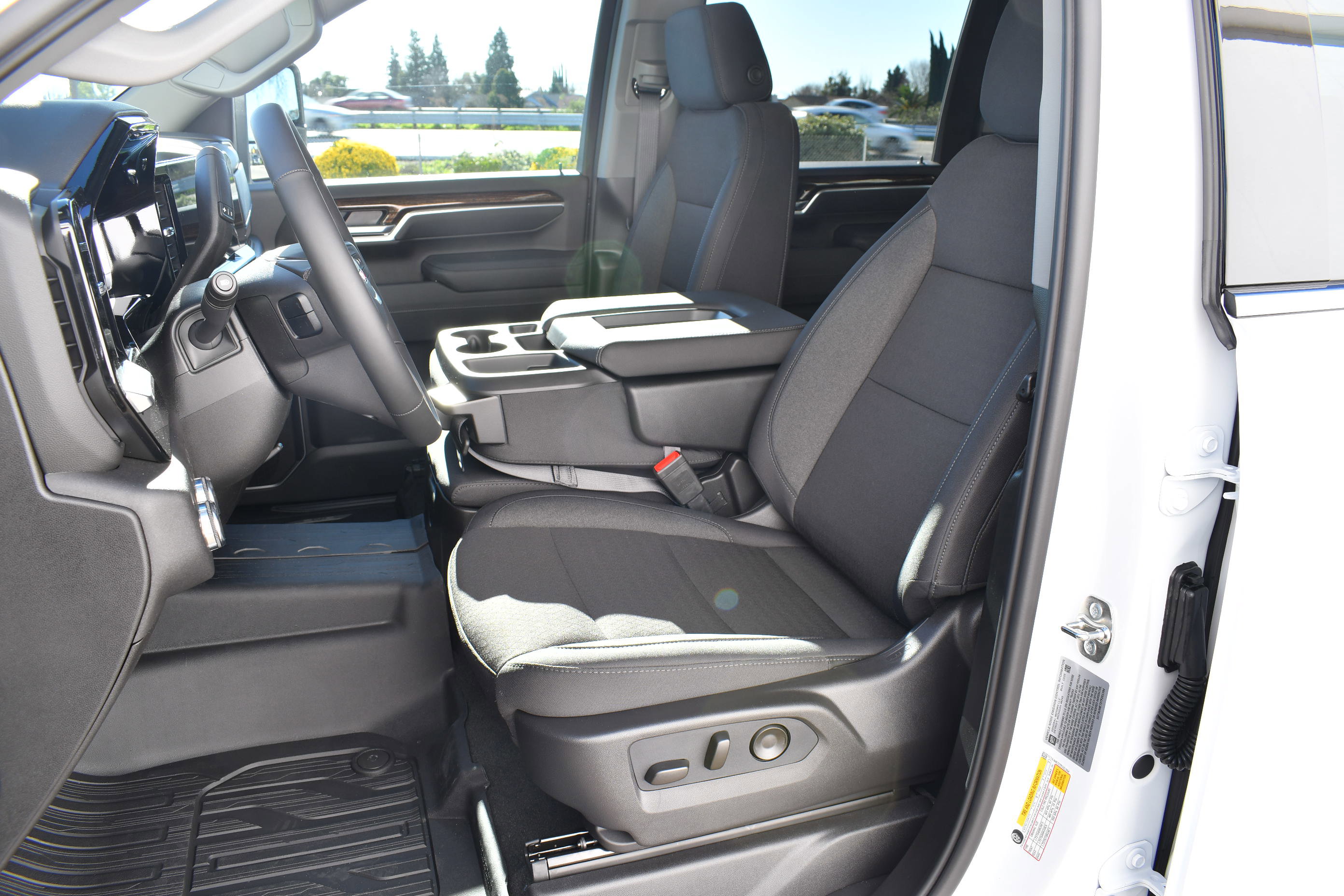 New 2026 GMC Sierra 2500 SLE w/ SLE Value Package; image 23