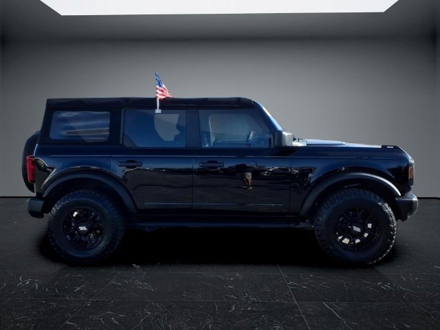 Used 2021 Ford Bronco 4-Door AWD/4WD image 2
