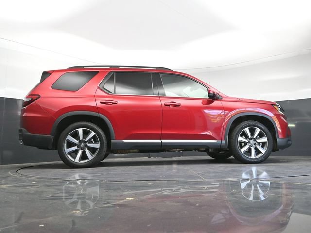 Used 2023 Honda Pilot Touring image 35