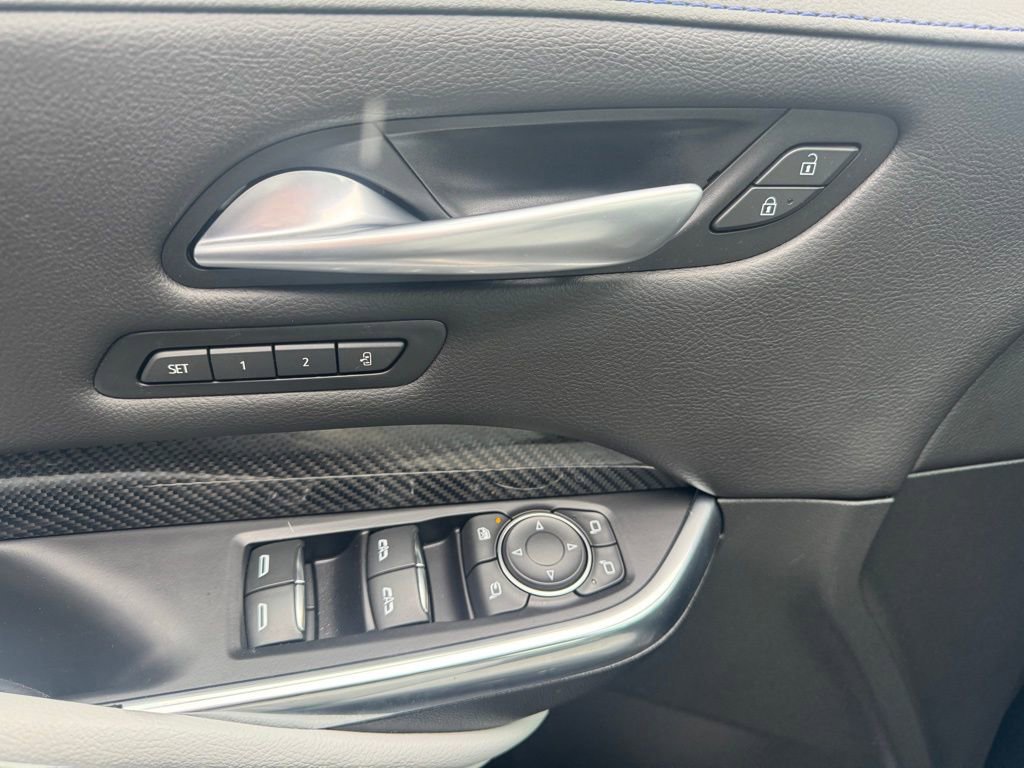 Used 2024 Cadillac XT4 Sport image 14