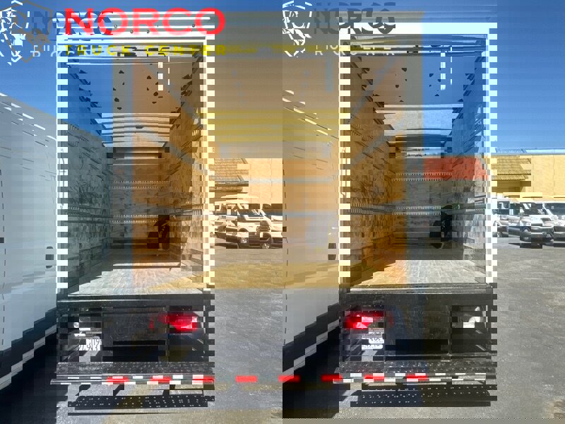 Used 2021 Freightliner Sprinter 3500 image 10