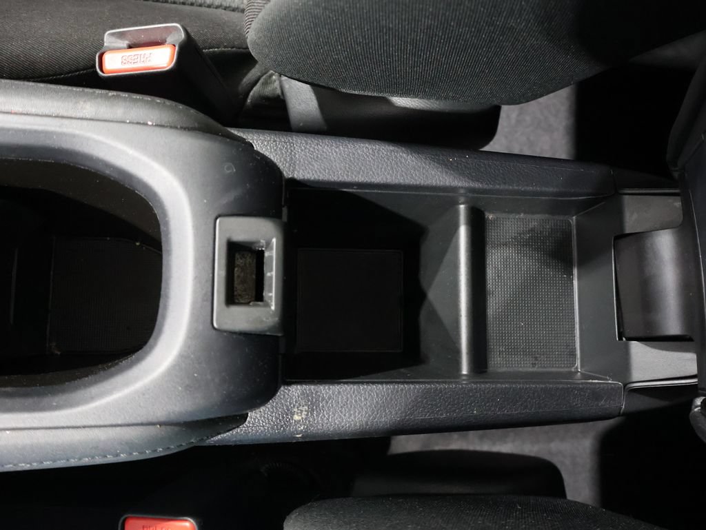 Used 2016 Honda HR-V EX image 32