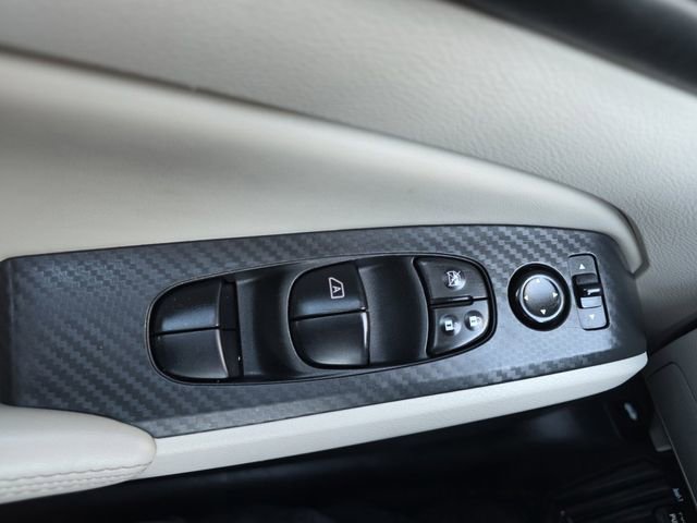 Used 2024 Nissan Altima 2.5 SV image 27