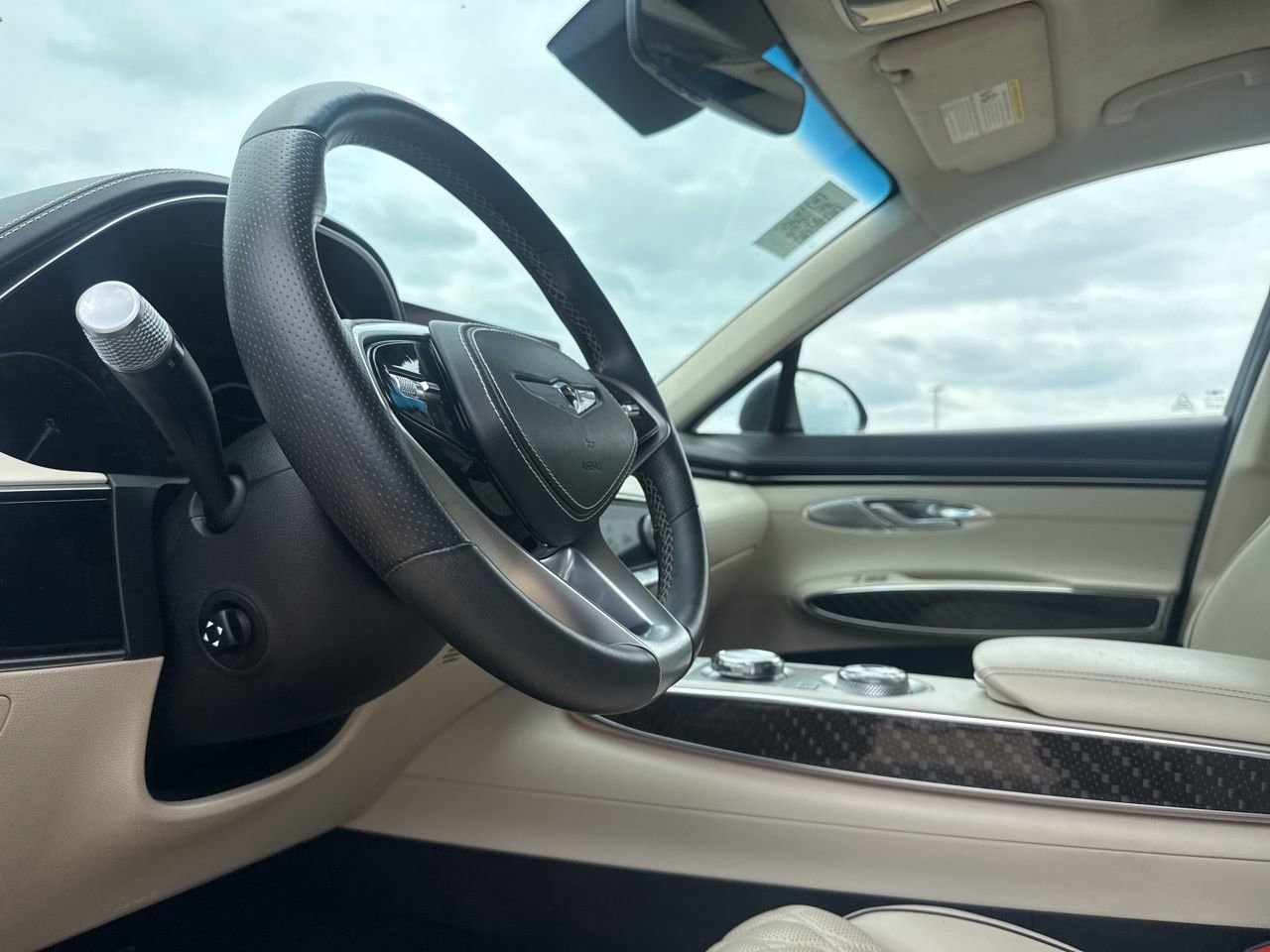 Used 2022 Genesis GV70 3.5T Sport w/ Sport Prestige Package image 36